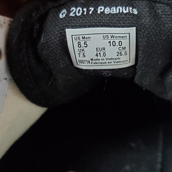 Vans Peanuts x Old Skool 'Charlie Brown' - Picture 8 of 11